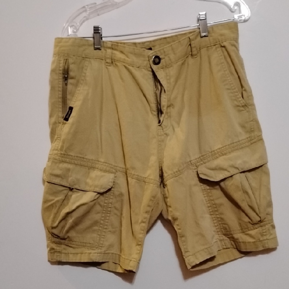 Men's Tan Cargo Shorts BOSSINI 34 92/34